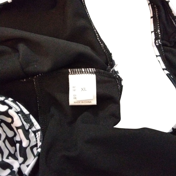 Two Plus Size Women's Swimsuits Size 16 XL One Piece Bathing Suits - Picture 12 of 13